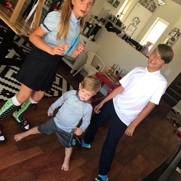 Meet your Posher, Adrienne - Picture 8 of 8